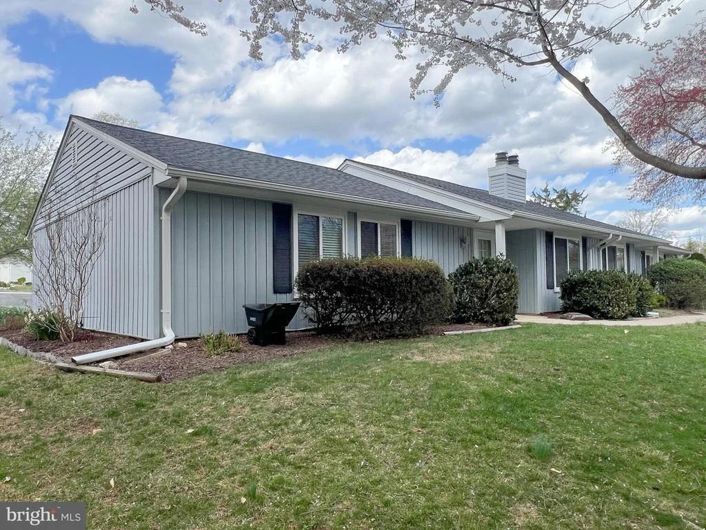 Photo of Unit 129B at 3602 EDELMAR TERRACE