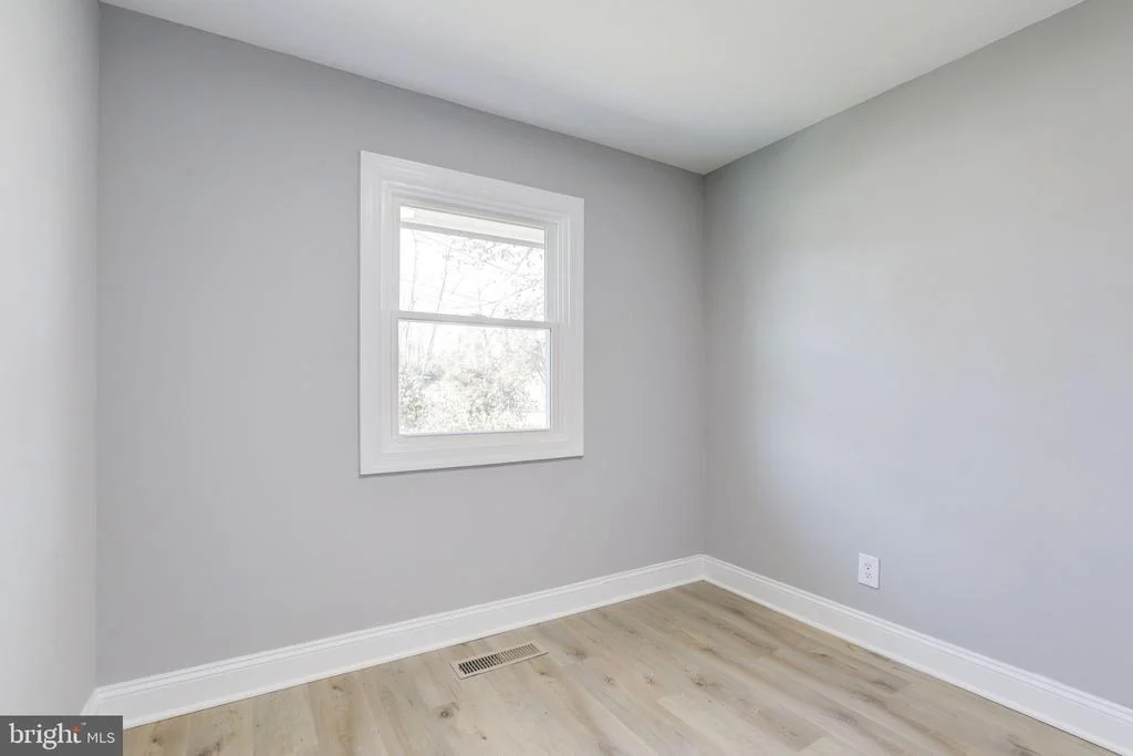 Photo of 13735 JOYCE ROAD