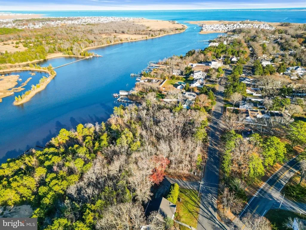 Photo of 3 DOCK AVENUE
