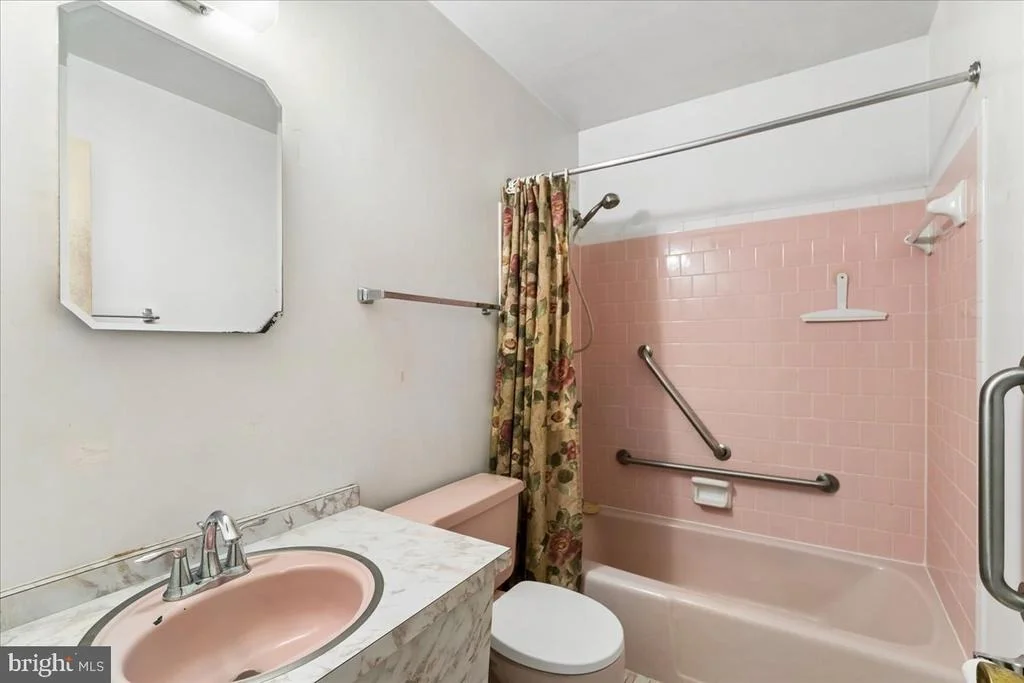 Photo of 1405 MULLINS STREET