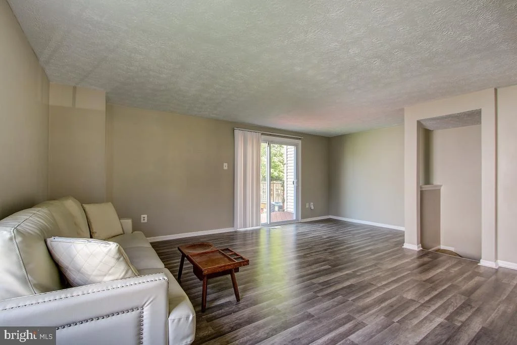 Photo of 770 WILLOWBY RUN