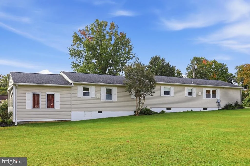 Photo of 11008 CARRIAGE LANE