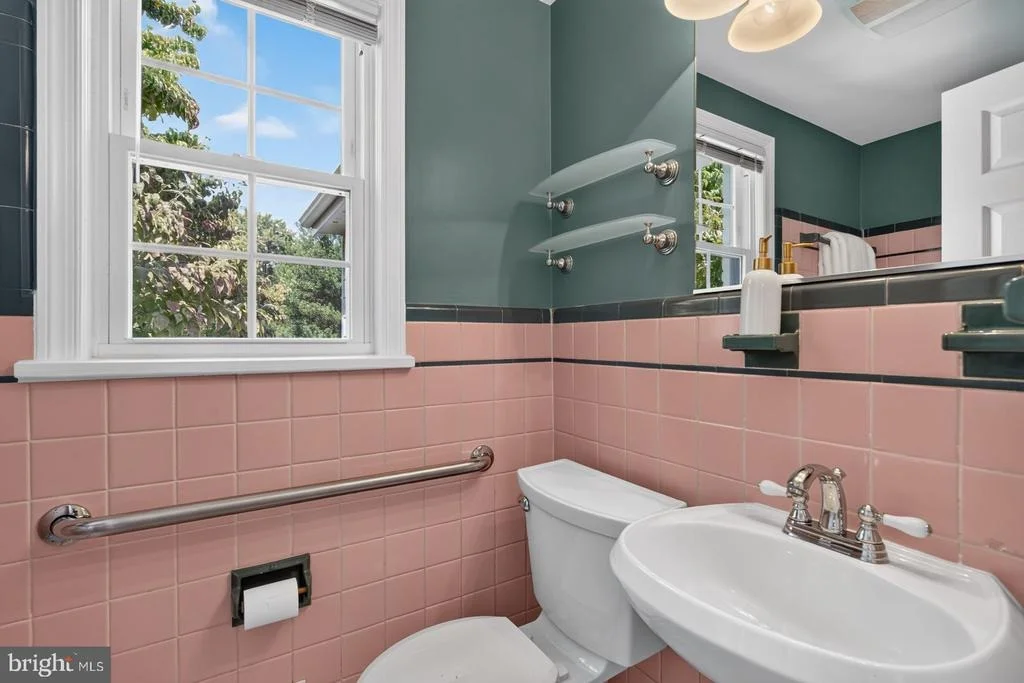 Photo of 5117 WILLIAMSBURG BOULEVARD