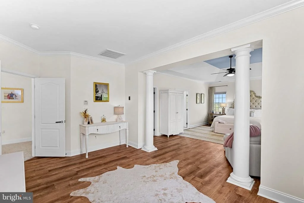 Photo of 15064 BARLOW DRIVE