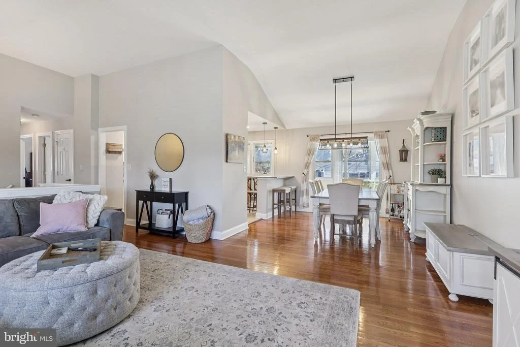 Photo of 6 RYDAL DRIVE