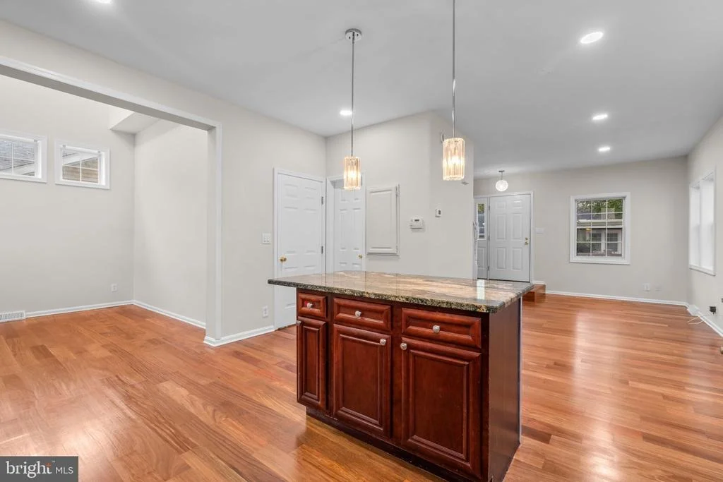 Photo of 7129 STONE THROW WAY