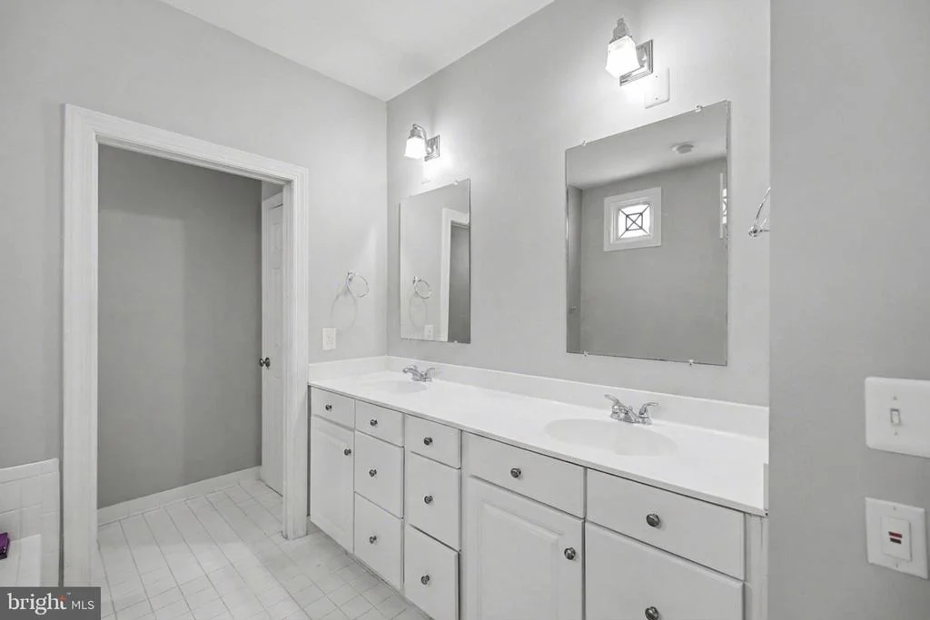 Photo of 7660 HENRY KNOX DRIVE