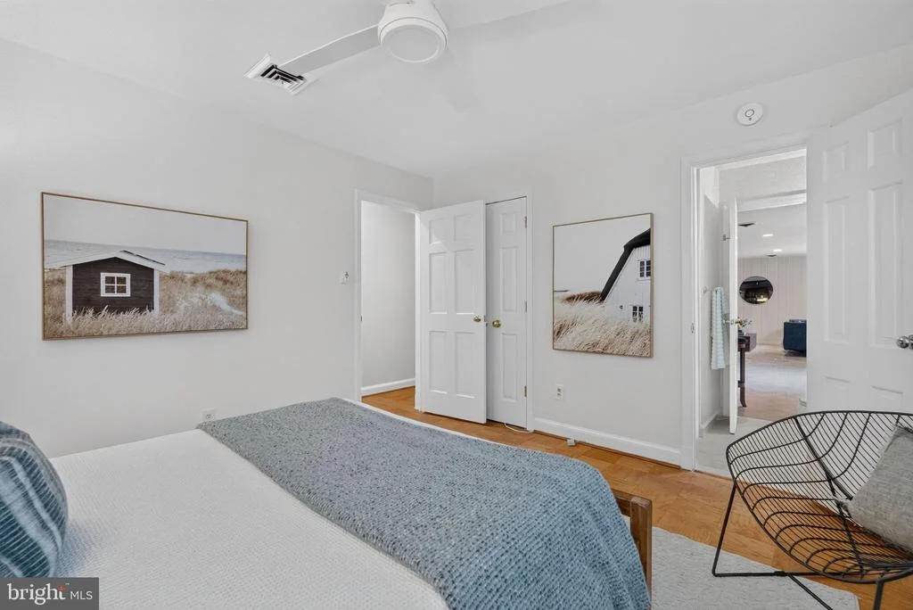 Photo of 415 CROWN VIEW DRIVE