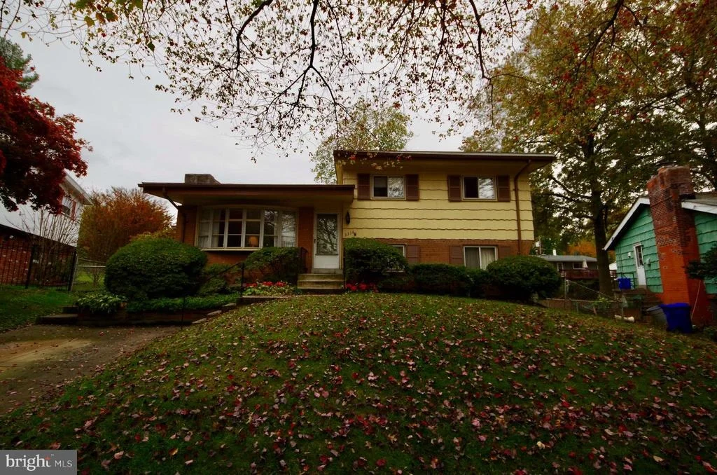 Photo of 3316 ESTELLE TERRACE