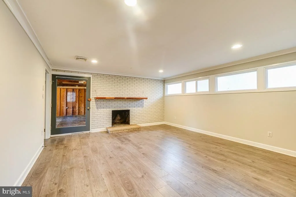 Photo of 7702 HAMILTON SPRING ROAD