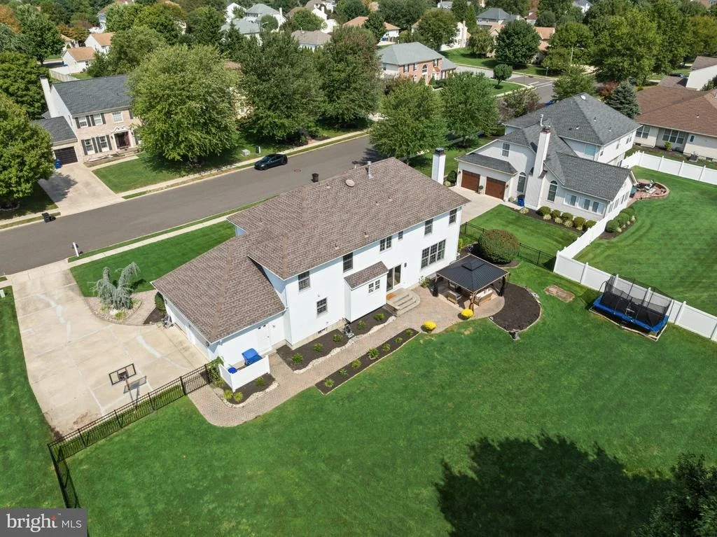 Photo of 35 PARRY DRIVE