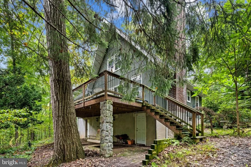 Photo of 502 SILVER RUN VALLEY ROAD