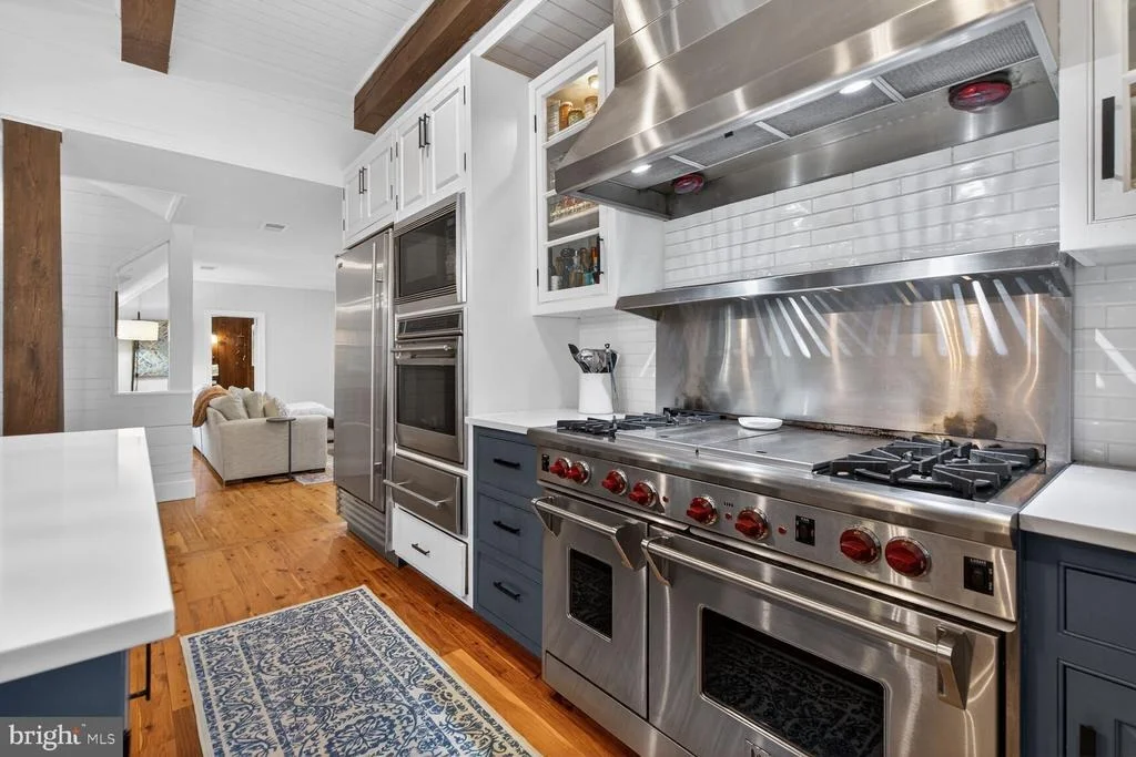 Photo of 17641 RAVEN ROCKS ROAD