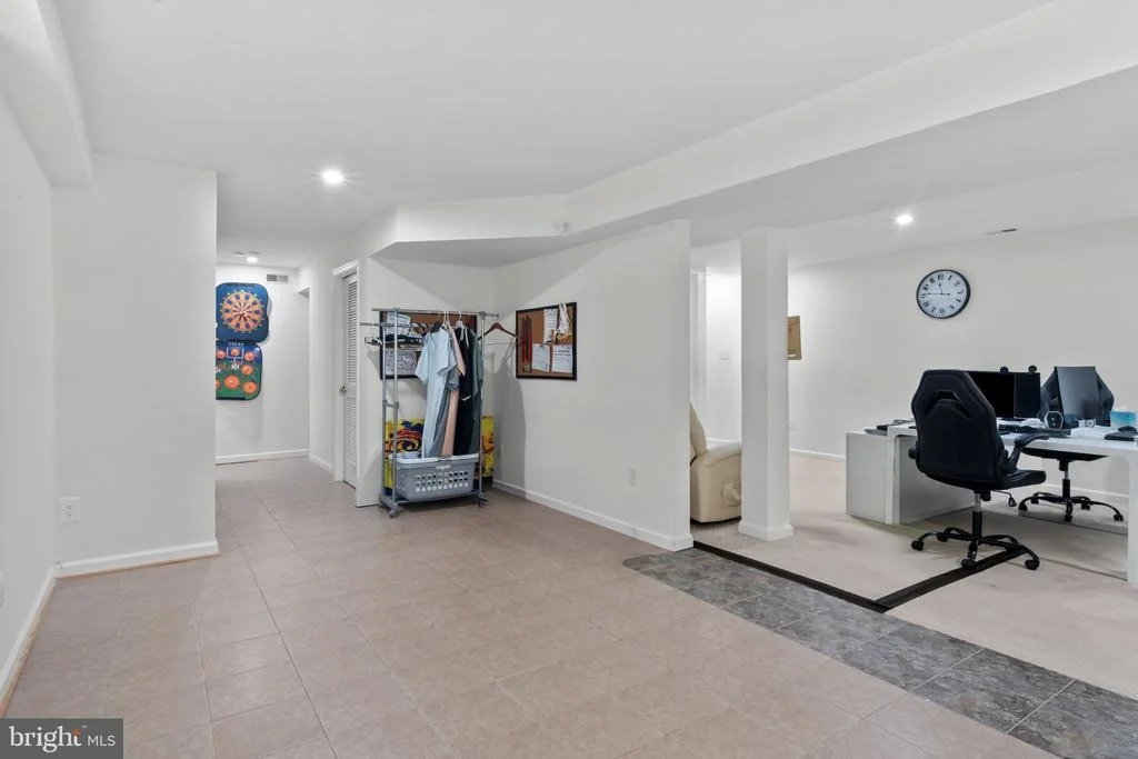 Photo of 33 JADE DRIVE