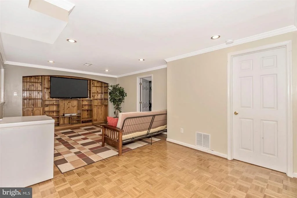Photo of 17108 CARWELL ROAD