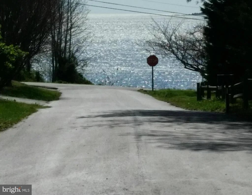 Photo of 550 BAY VIEW