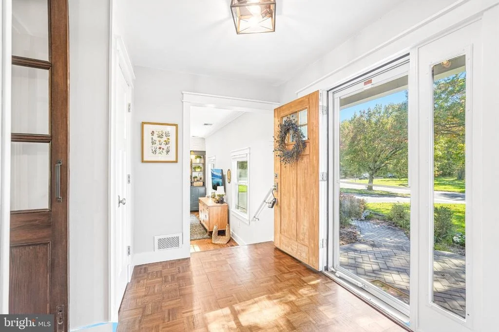 Photo of 2 BEECHCROFT DRIVE