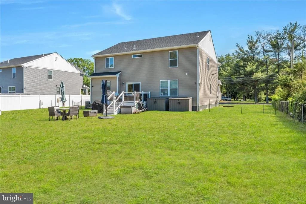 Photo of 546 JACKSON ROAD