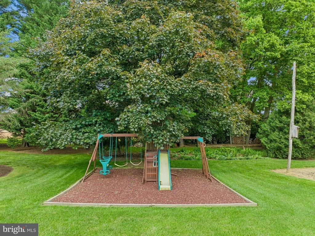 Photo of 5833 WOODWINDS CIRCLE