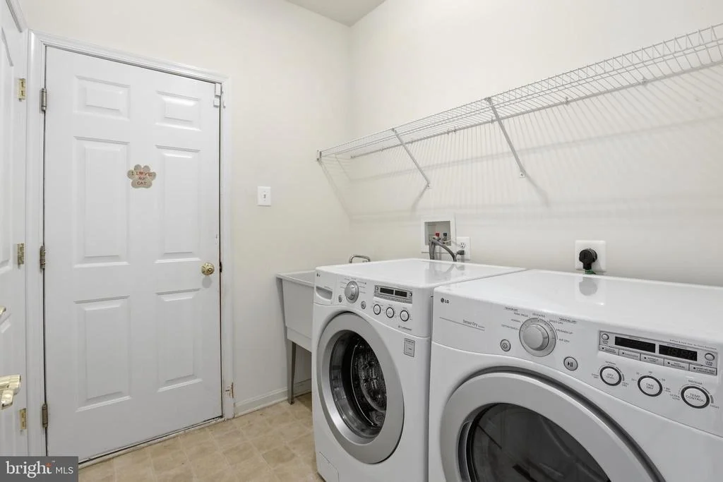 Photo of 35564 DRY BROOK DRIVE