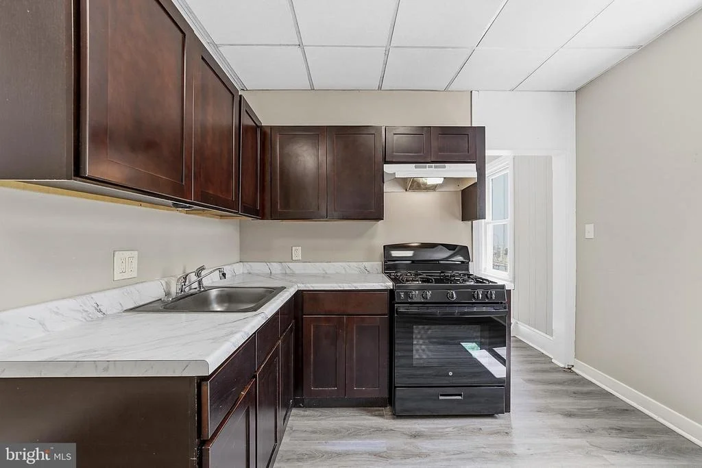 Photo of 258 WALNUT STREET