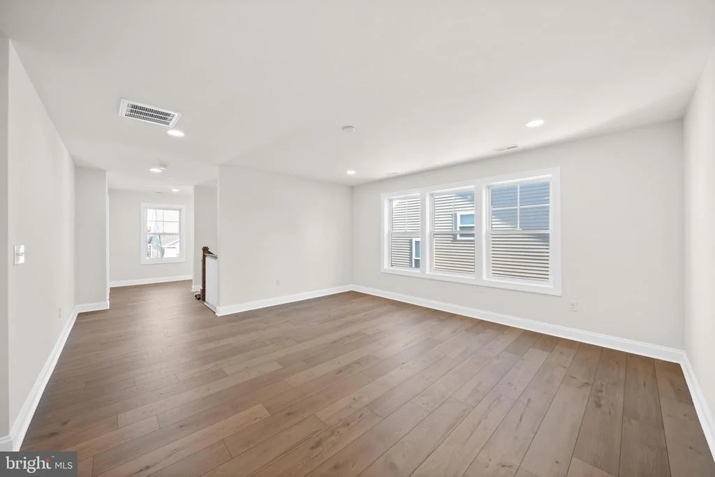 Photo of 33766 CATCHING COVE CT LOT 23