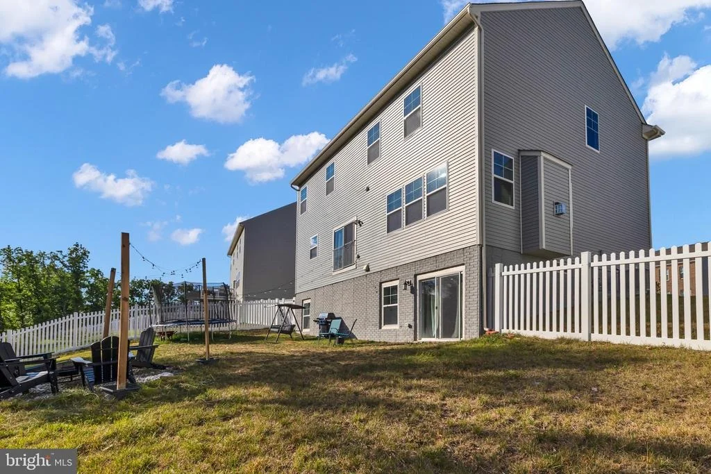 Photo of 131 THORNTON WAY