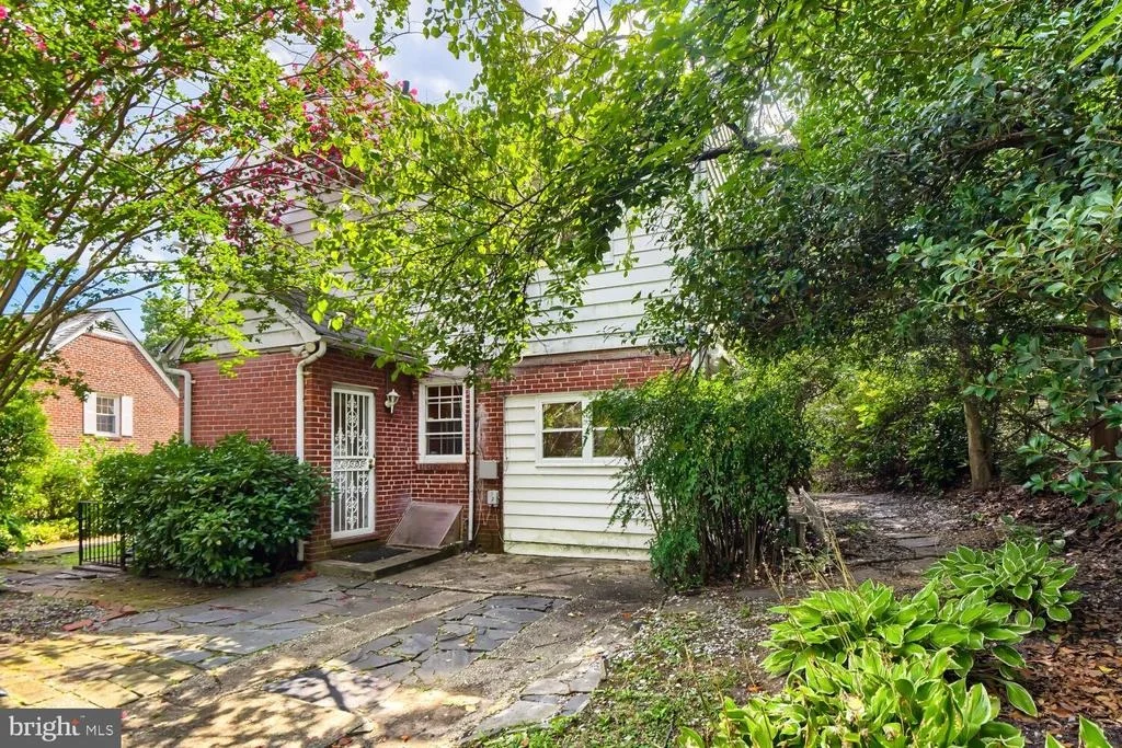 Photo of 1218 SOUTHVIEW ROAD