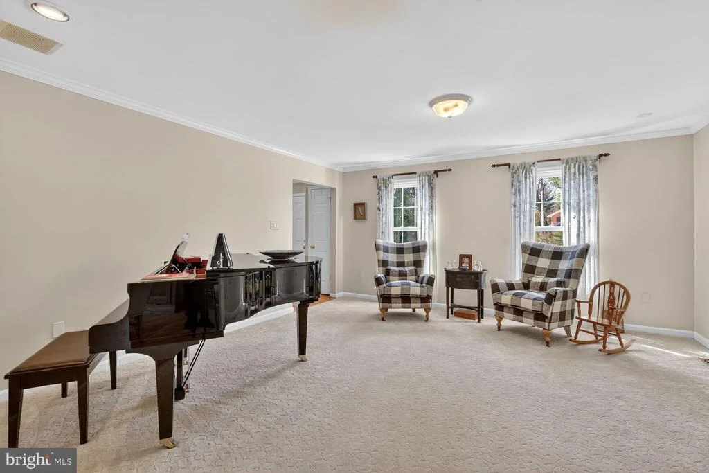 Photo of 2036 MAYFLOWER DRIVE