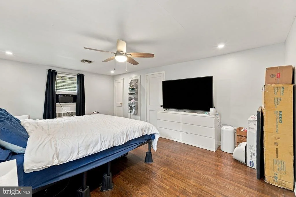 Photo of 109 LECONEY CIRCLE