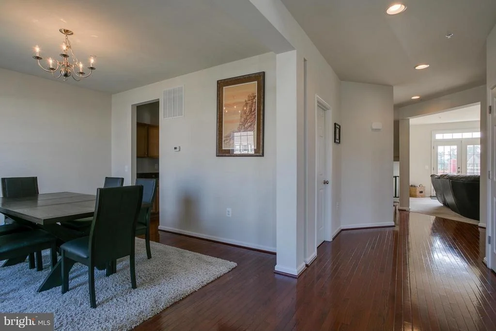 Photo of 2318 SAINT JOSEPHS DRIVE