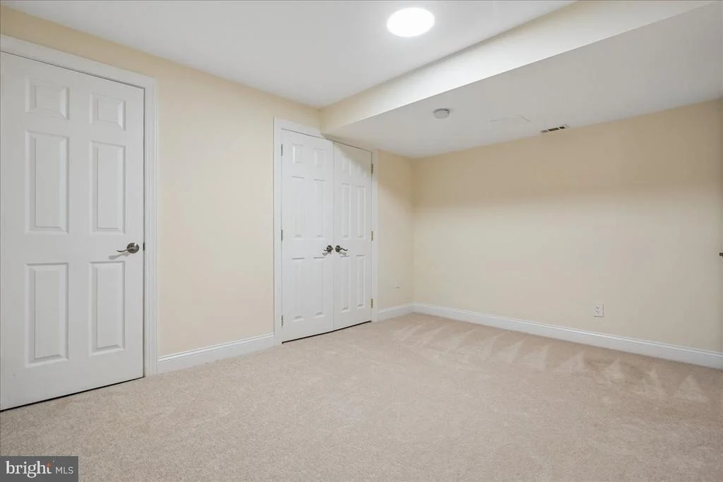 Photo of 9455 NEWBRIDGE DRIVE