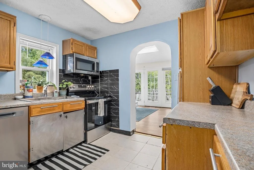 Photo of 11216 TIPPETT ROAD