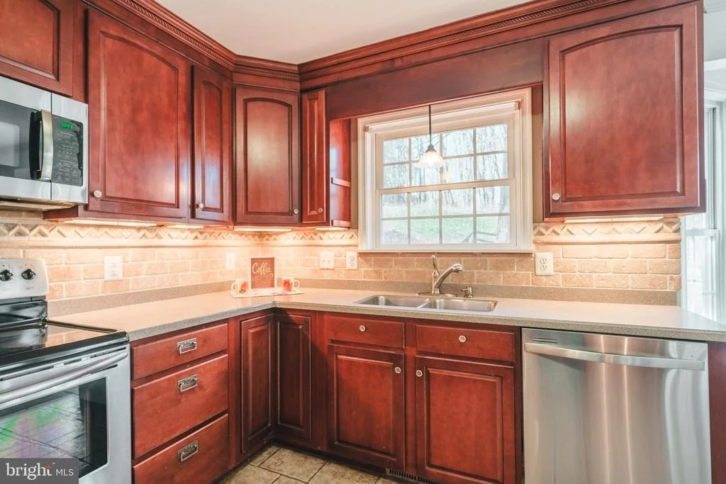 Photo of 12307 ROBIN ROAD