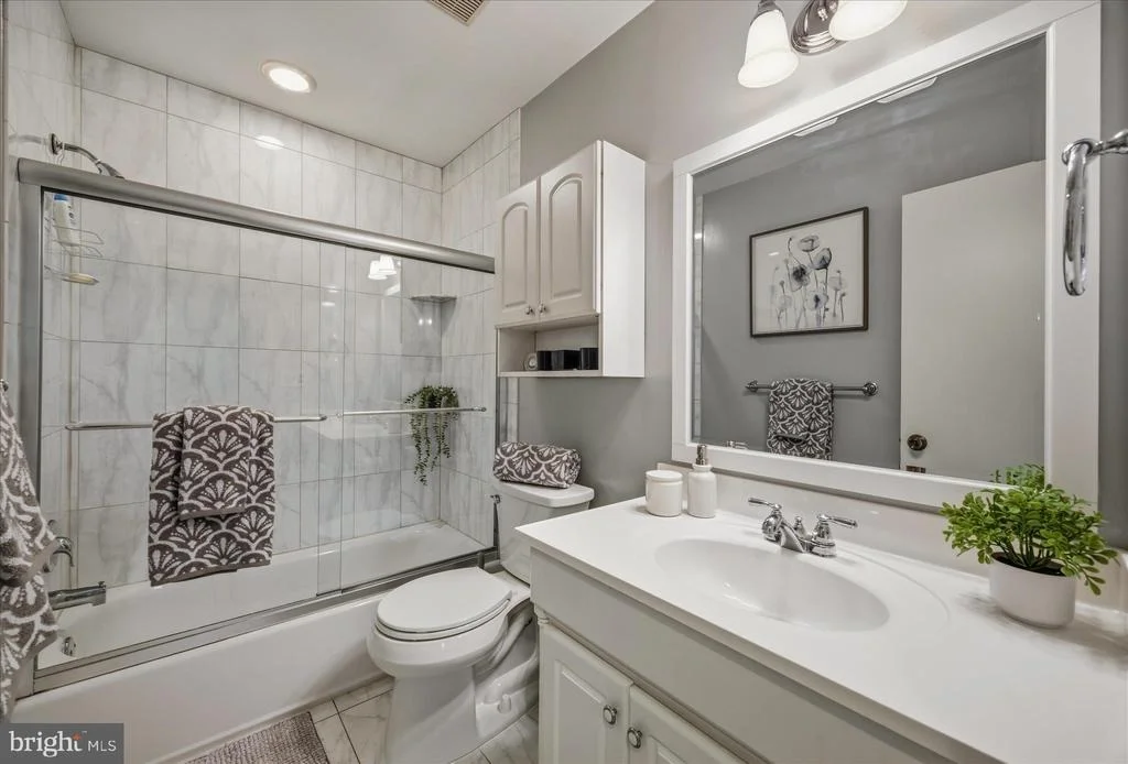 Photo of 3204 LLEWELLYN FIELD ROAD
