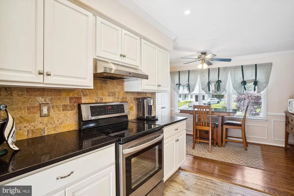 Photo of 24824 SHOWBARN CIRCLE