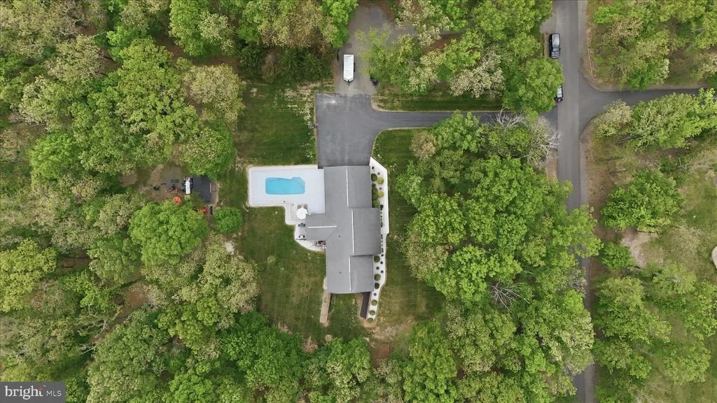 Photo of 435 SUMMIT DRIVE