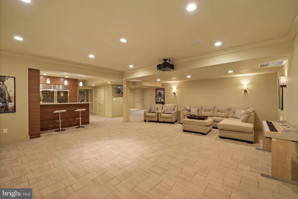 Photo of 1332 WINDY HILL
