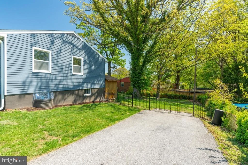 Photo of 4909 WHITFIELD CHAPEL ROAD