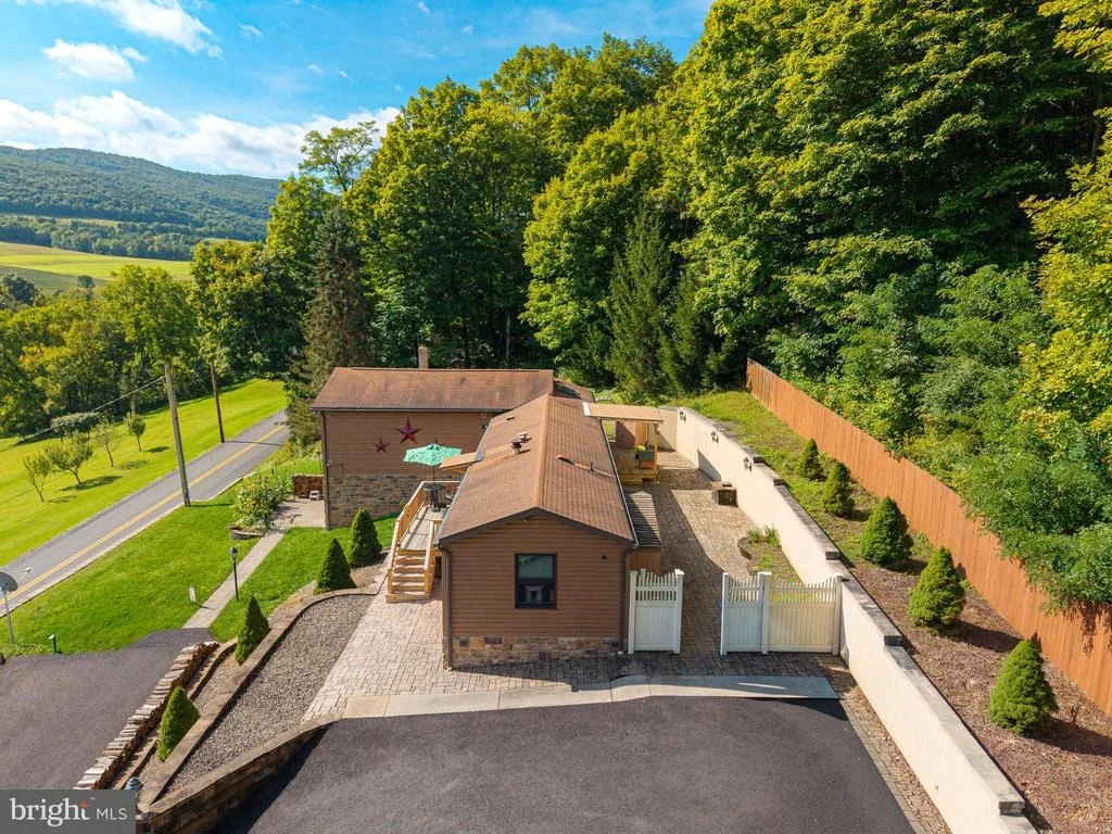 Photo of 5869 MILLIGANS COVE ROAD