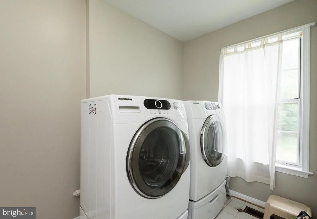 Photo of 10507 ARCHER LANE