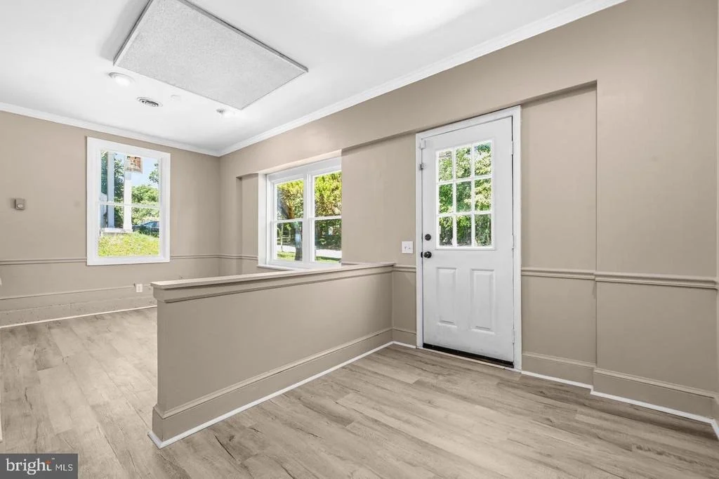 Photo of 10107 SNOWDEN ROAD