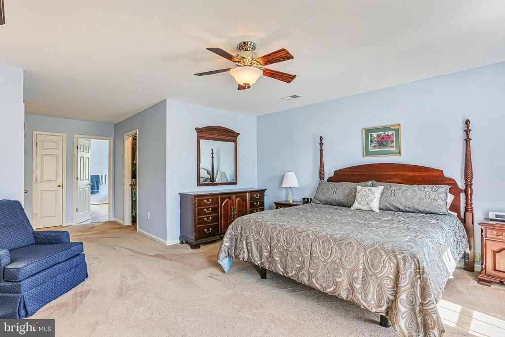 Photo of 9703 ROYAL CREST CIRCLE