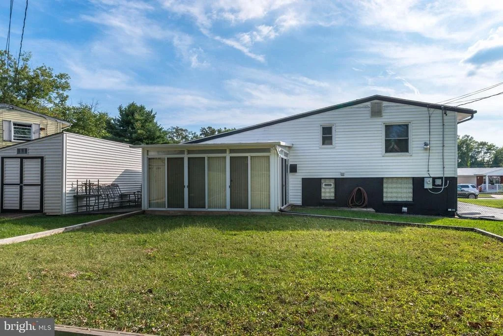Photo of 1203 COBB ROAD