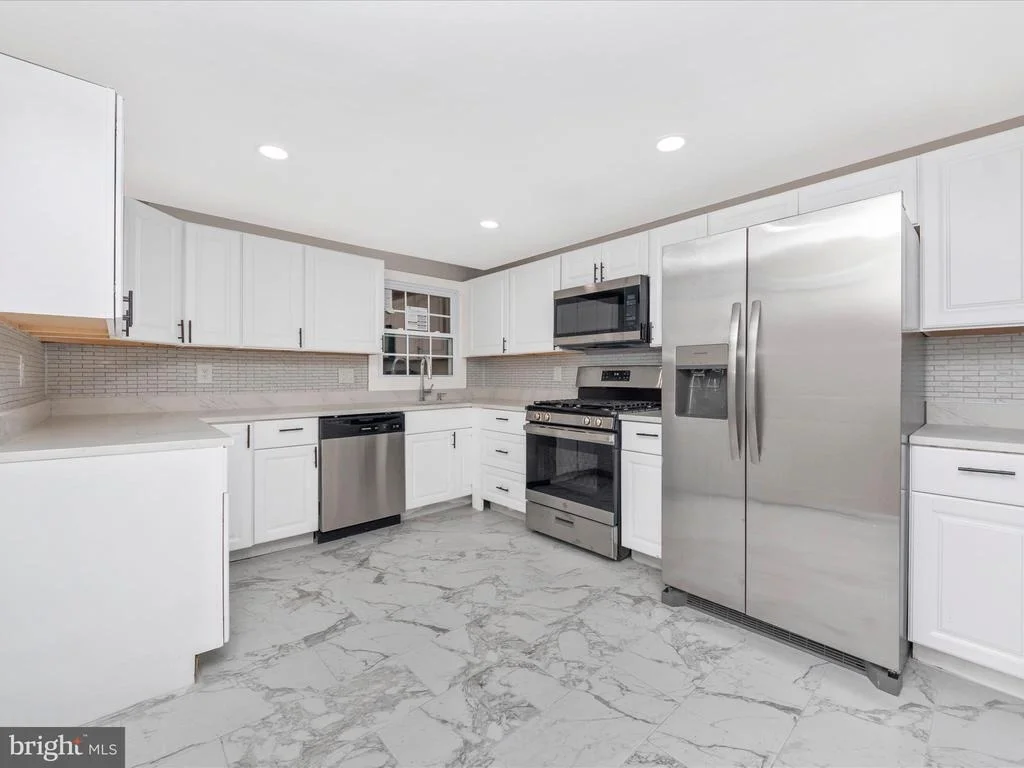 Photo of 9207 MIDLAND TURN