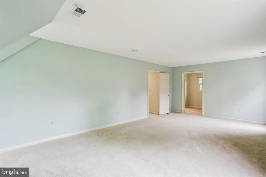 Photo of 22217 CREEKVIEW DRIVE
