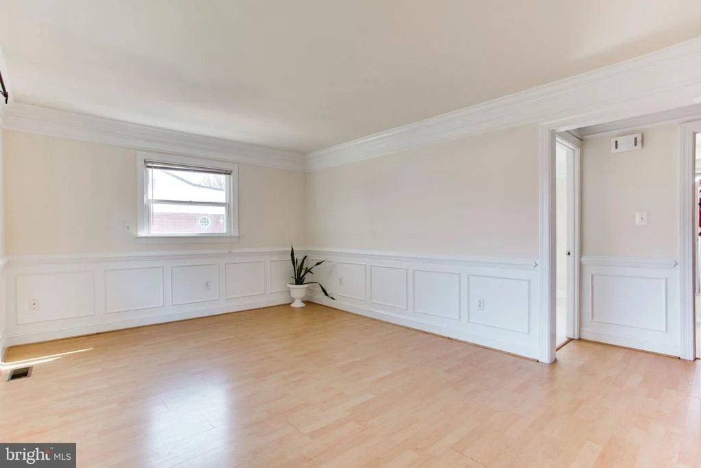 Photo of 9429 LAFAYETTE AVENUE