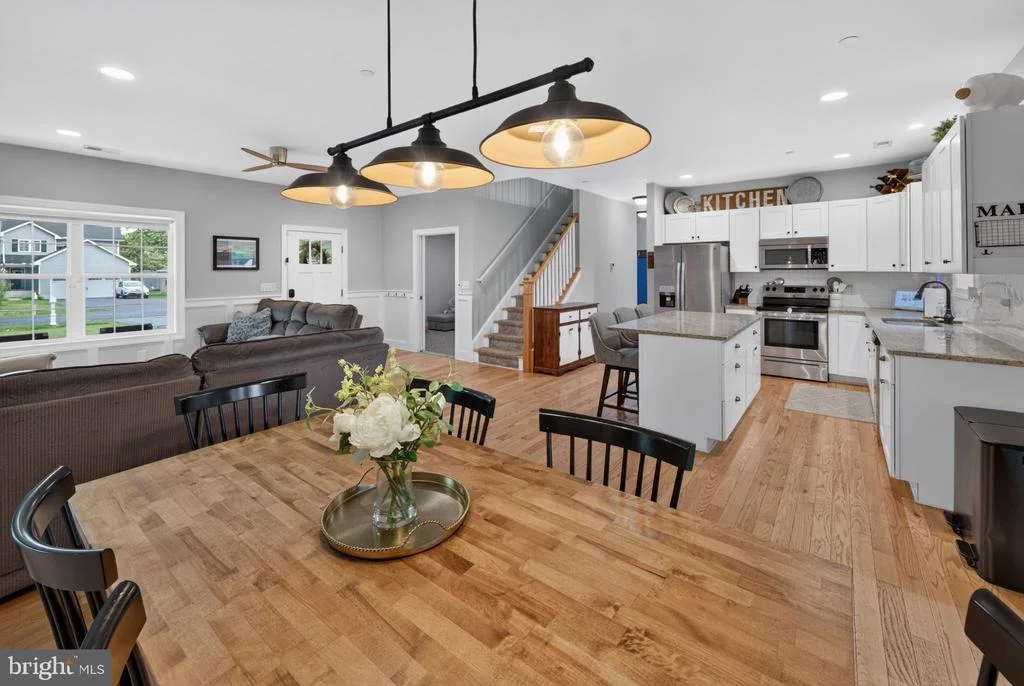 Photo of 212 OREGON ROAD