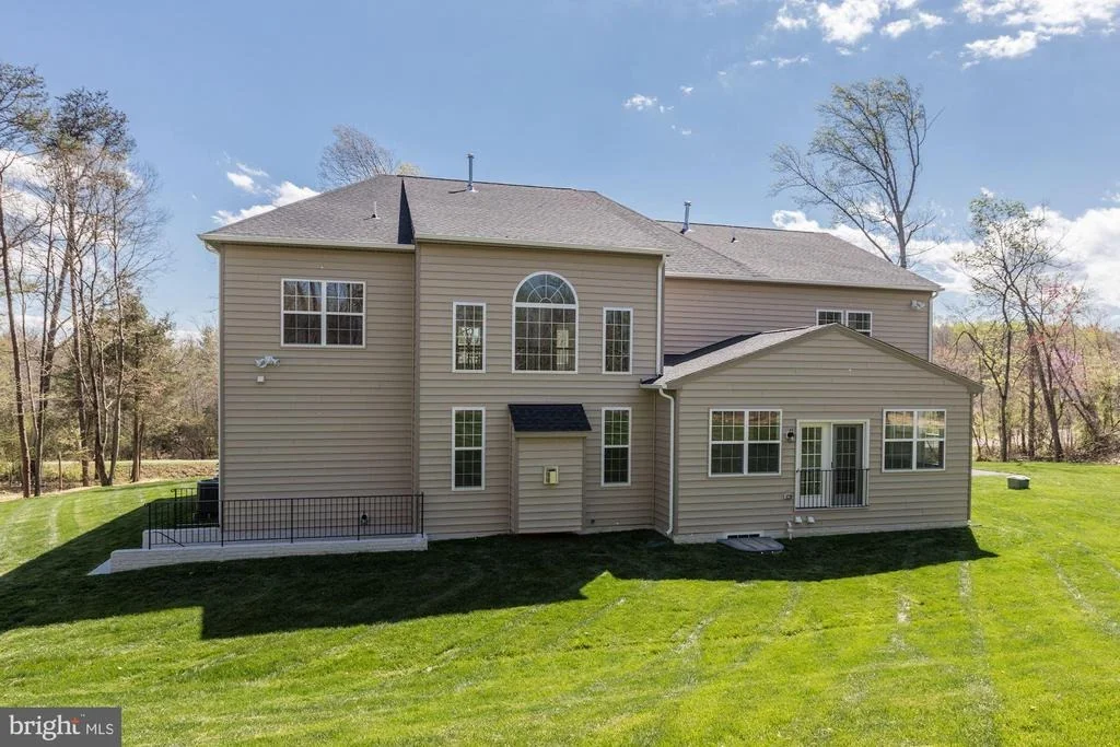 Photo of 5021 SUDLEY ROAD