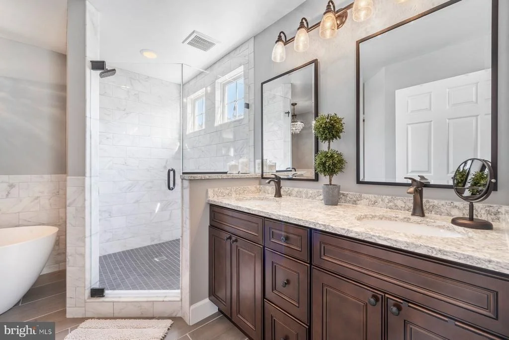 Photo of 1204 LONGBOW ROAD
